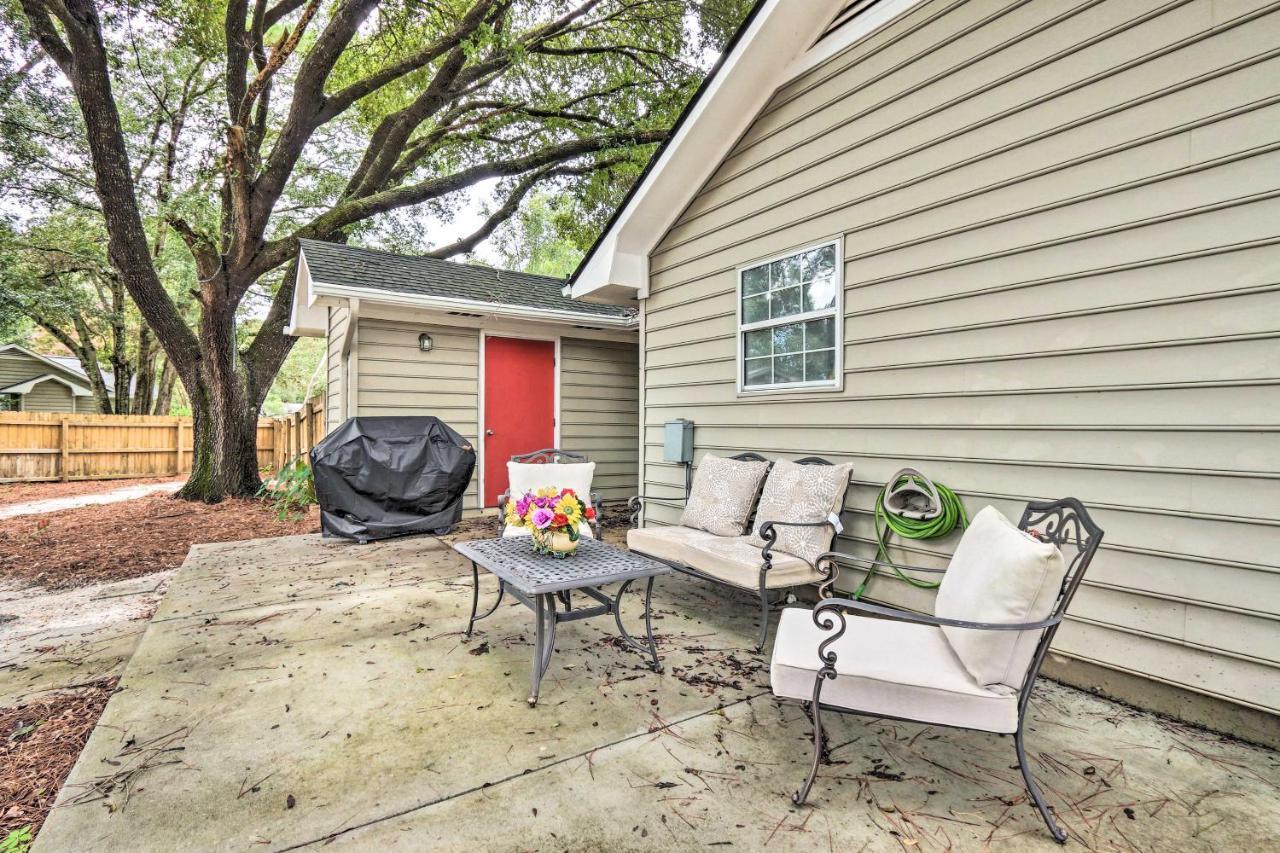 Peaceful Beaufort Home With Front Porch And Grill Luaran gambar